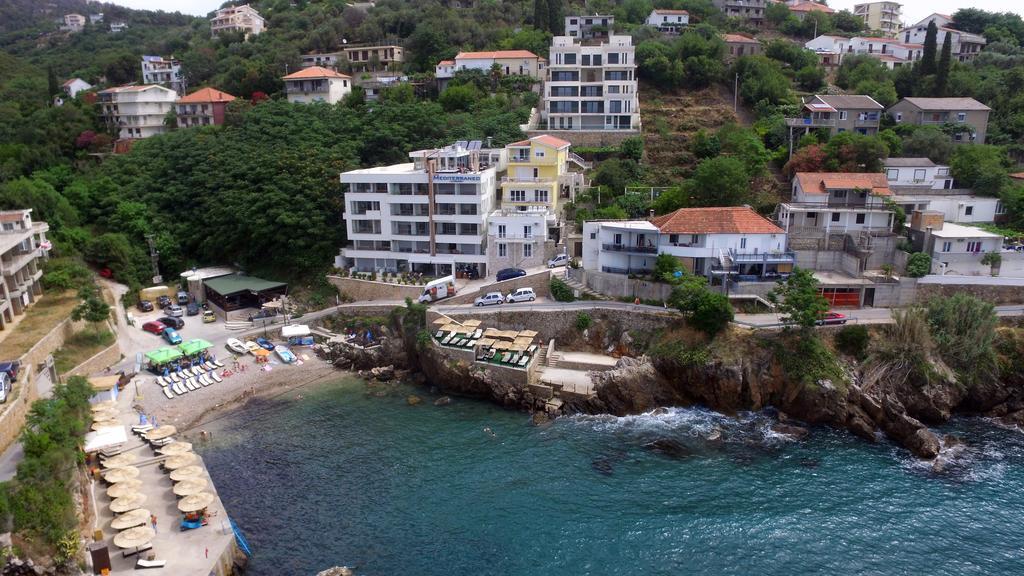 Apartments Gran Sasso Ulcinj Buitenkant foto