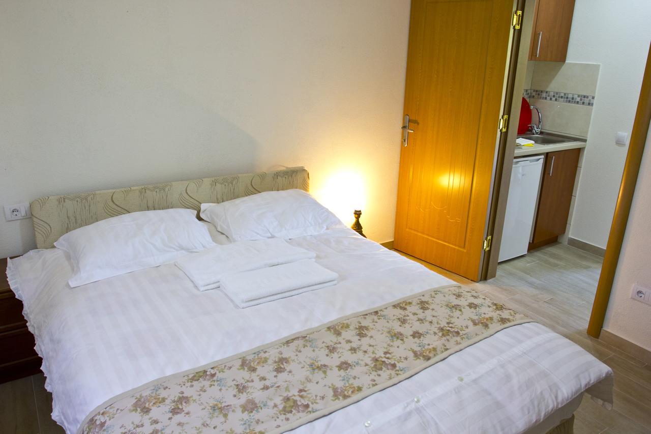 Apartments Gran Sasso Ulcinj Buitenkant foto
