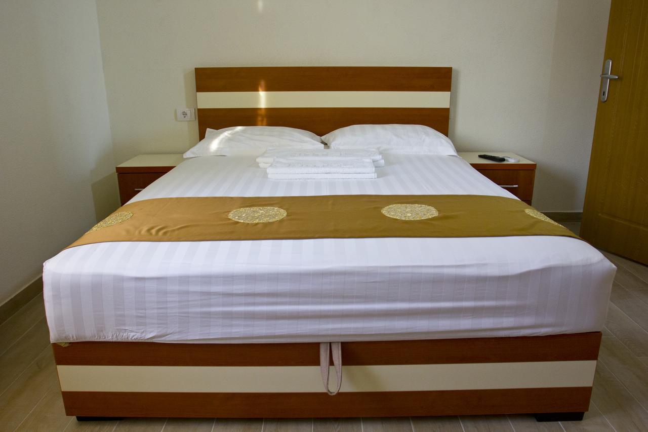 Apartments Gran Sasso Ulcinj Buitenkant foto